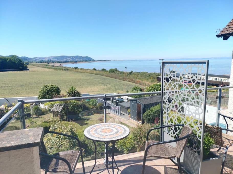 House - Seaview, Hot Tub *